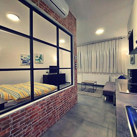 Apartments Square Загреб Экстерьер фото